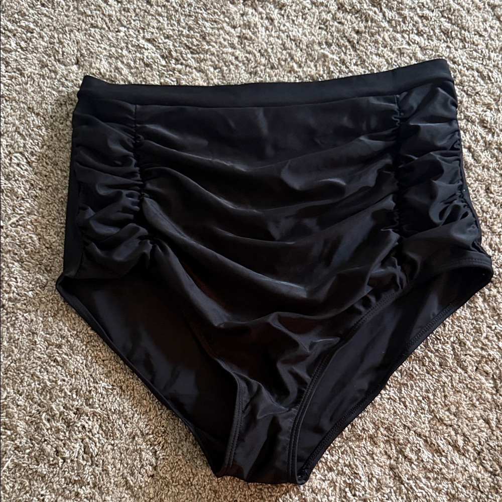 COCOSHIP Elegant Black Swimwear